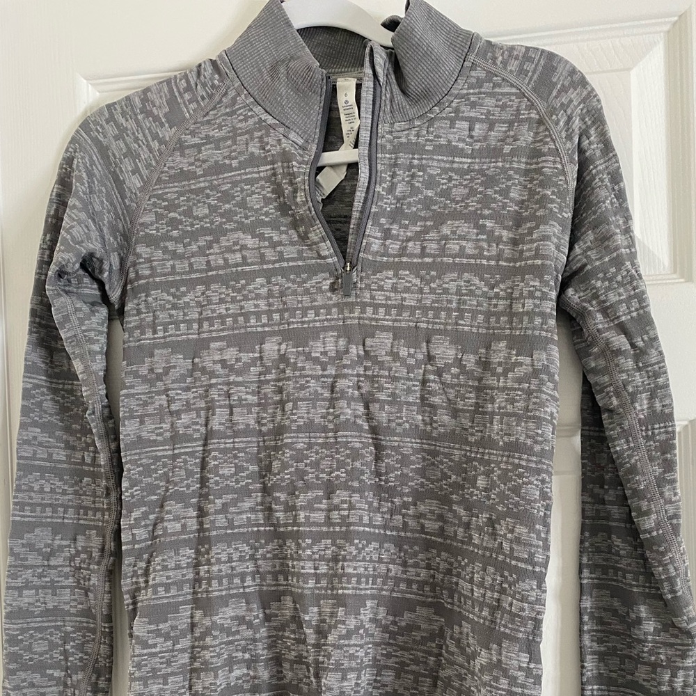 Lululemon quarter-zip Gray Long Sleeve Top